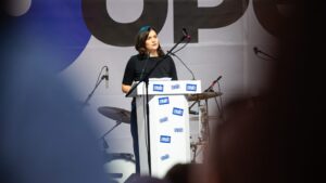 „Pottyondy Edina Tisza választás vélemény” „Tisza Párt tüntetés Magyarország” „választási tömeg hangulat Magyarország”